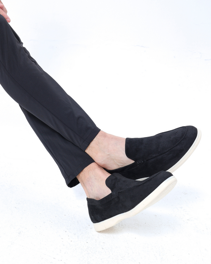 | MOCASSINS EN CUIR SUEDE