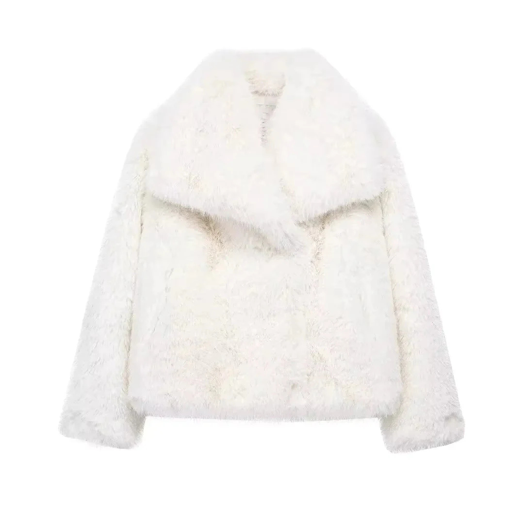 Élise™ Manteau court en fausse fourrure