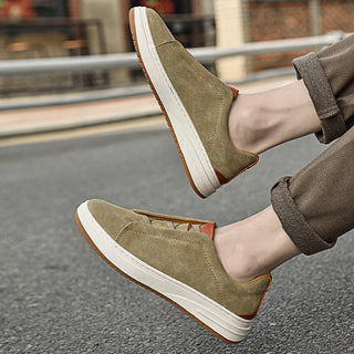 | CHAUSSURES SANS LACETS EN DAIM POUR HOMME